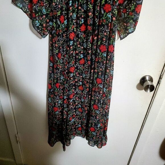 Curations NWT Floral Print Maxi Sundress Size M - Picture 4 of 12